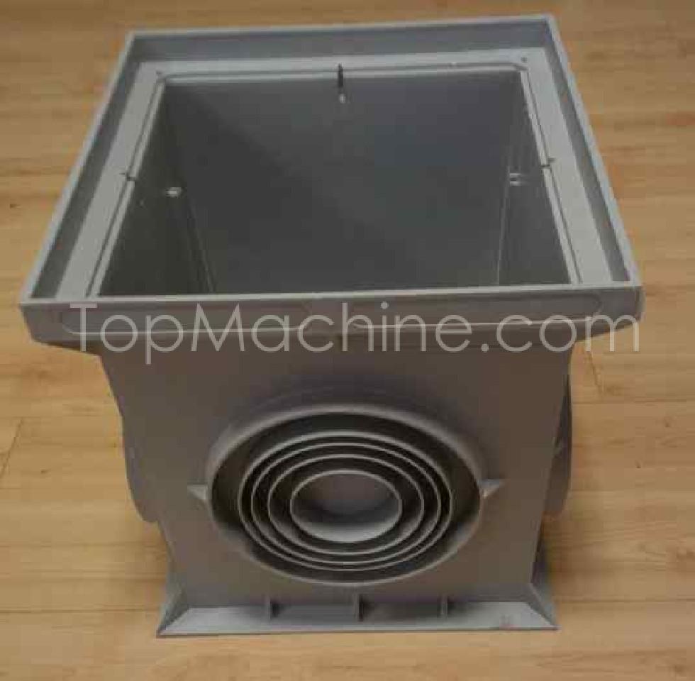 Used Moulds for wells drain _ Iniezione Stampi