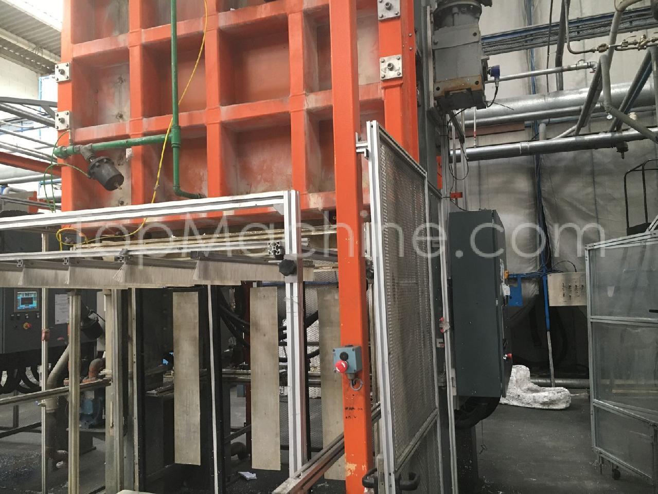 Used Polimate PM 30 Injection Moulding EPS moulding