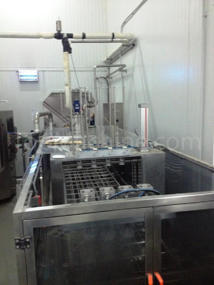 Used Efabind LD-4-750 Dairy & Juices Cup Fill & Seal