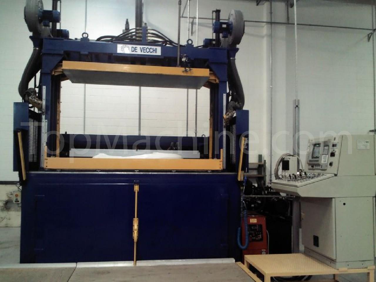 Used De Vecchi SF-FC-20-10-06 Tiefzieh & Platten Vakuumformen