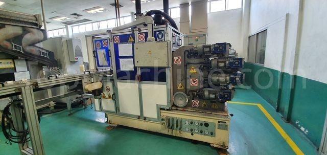 Used Moss MO2062/4 Butelki, Preform PET i Nakrętki Nakrętki