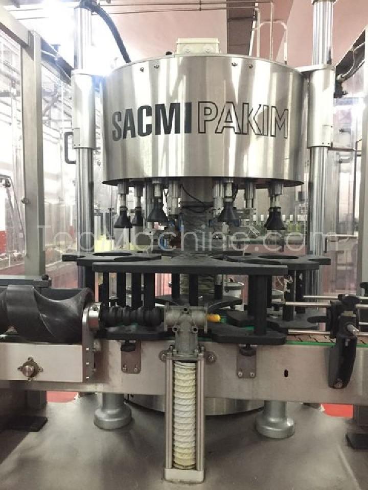 Used Sacmi Pakim 600 H3 S11 CECE Boissons & Liquides Etiqueteuse de bouteilles