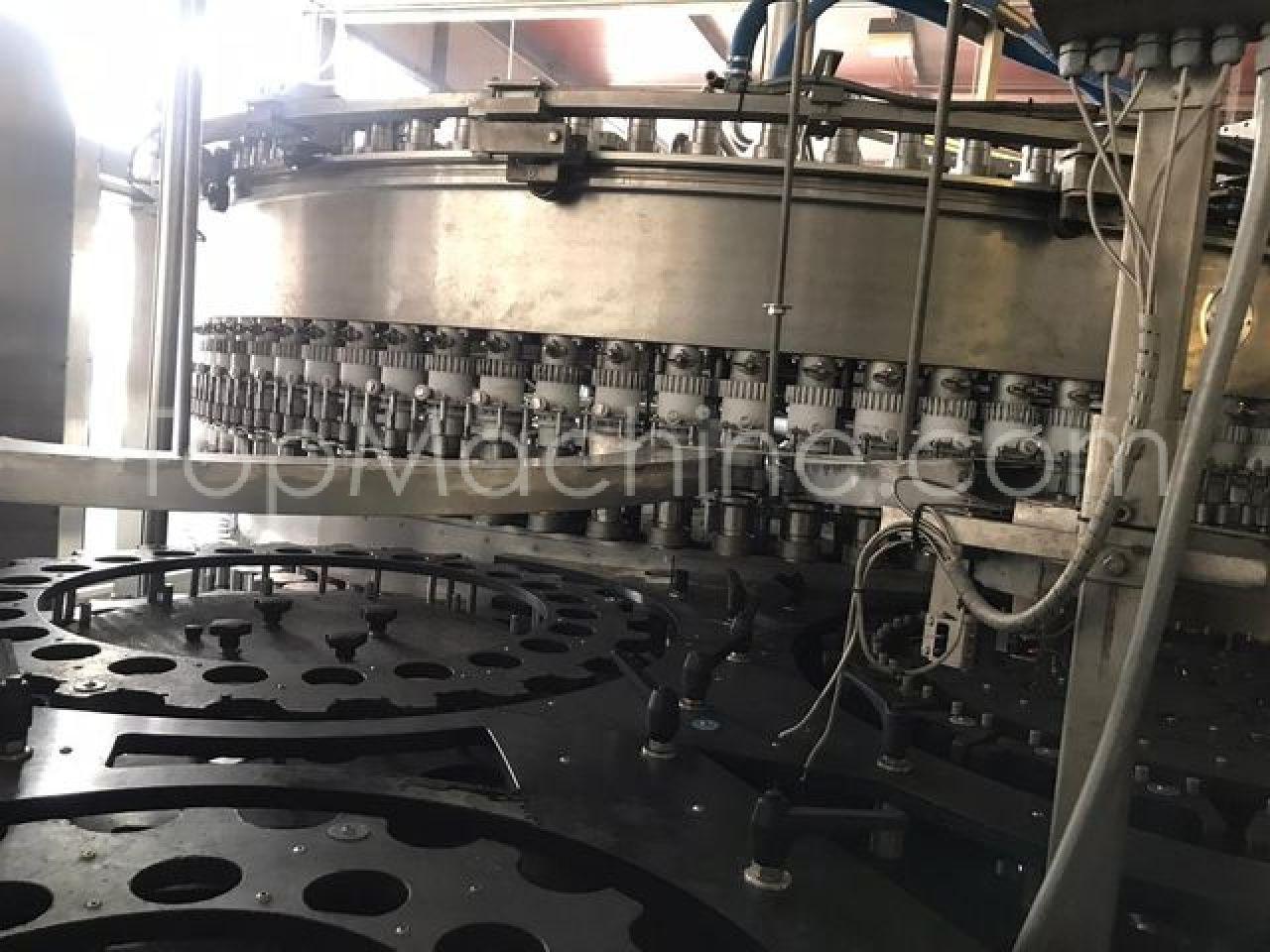 Used Bertolaso 72/90/16 Beverages & Liquids Wine filling