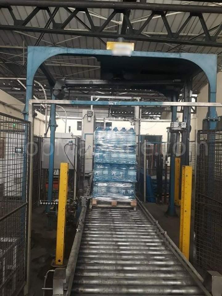 Used STM Arrowpet Beverages & Liquids Mineral water filling