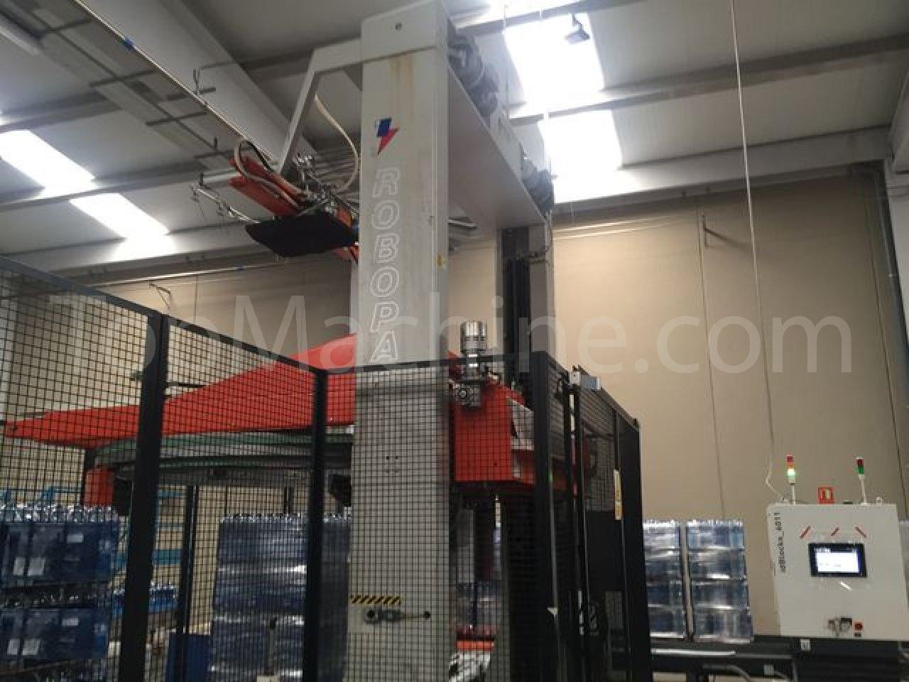 Used Robopac Genesis HS Beverages & Liquids Palletizer & Pallet wrapper