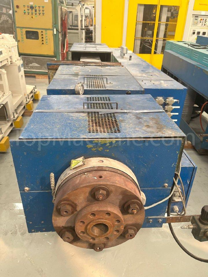 Used Weber DS 8.22 Extrusion PVC extruder