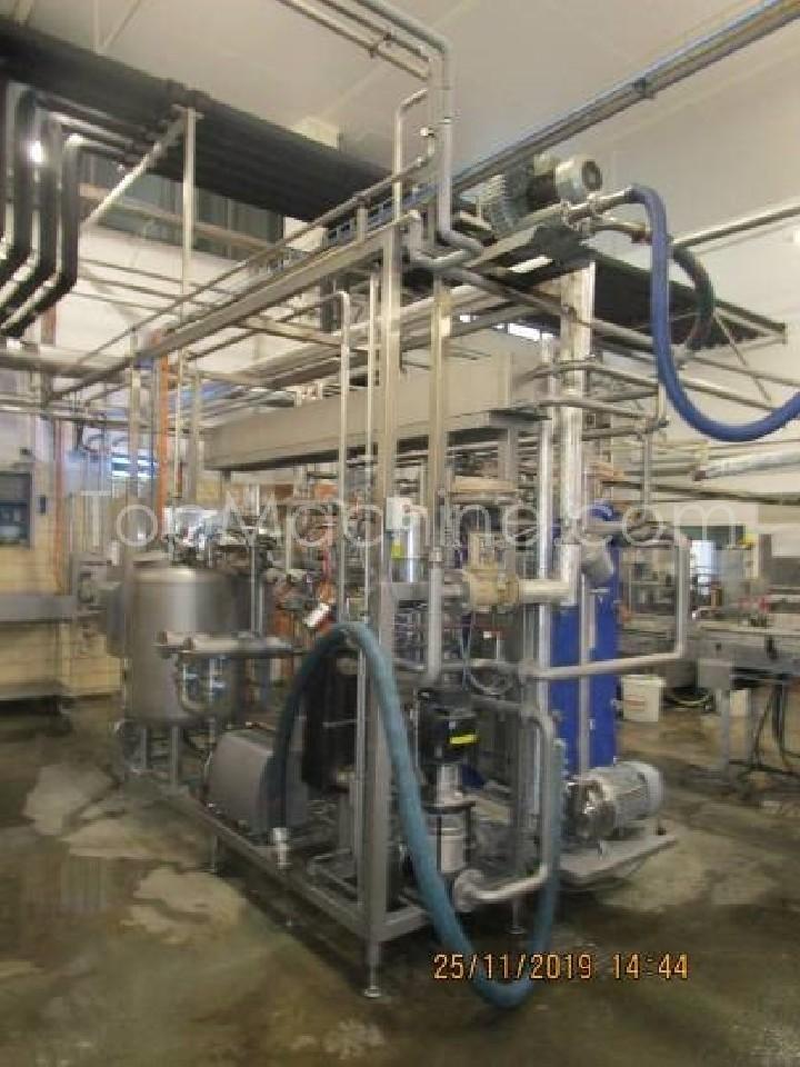 Used Nagema Alcoa Bebidas e Líquidos Hot-Fill line