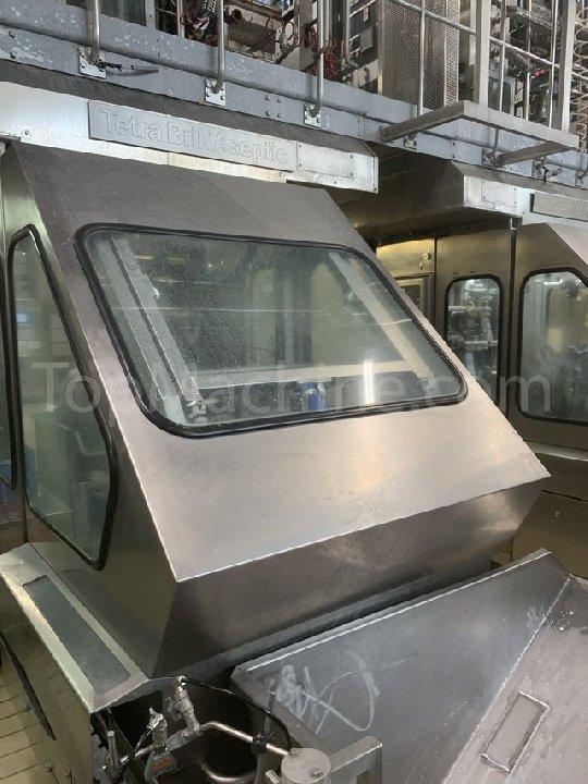 Used Tetra Pak TBA 8 1000Square  Llenado aséptico