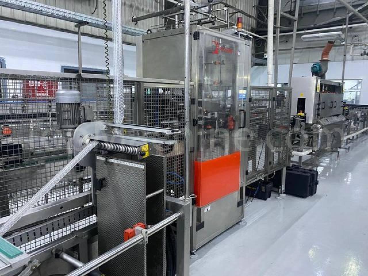 Used Graham Accraply VF 650 Beverages & Liquids Sleever