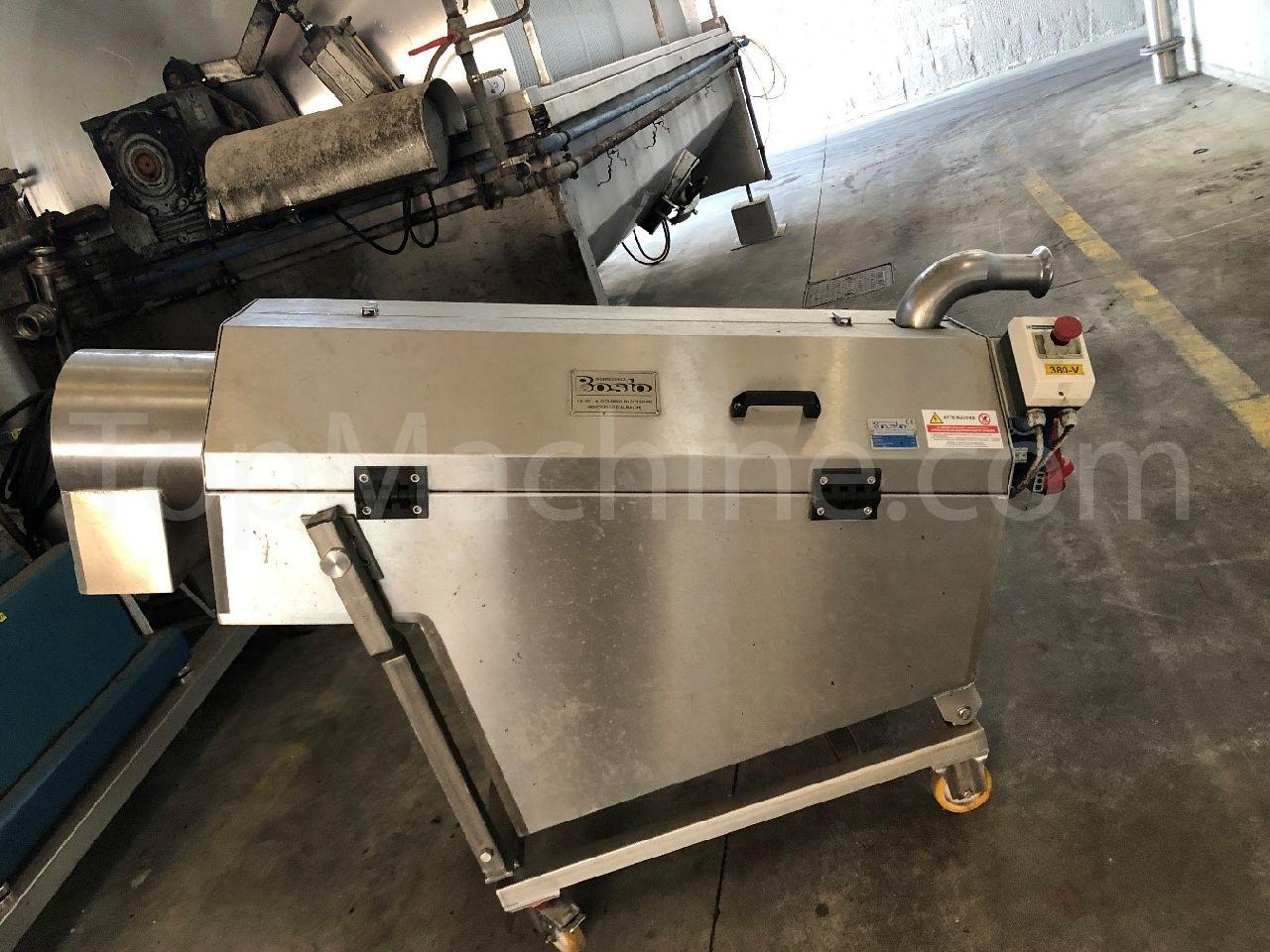 Used Enomeccanica Bosis 200 Bibite e Liquidi Riempimento di vino