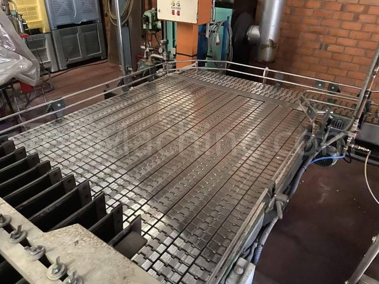 Used Vicman 24 Beverages & Liquids Wine filling