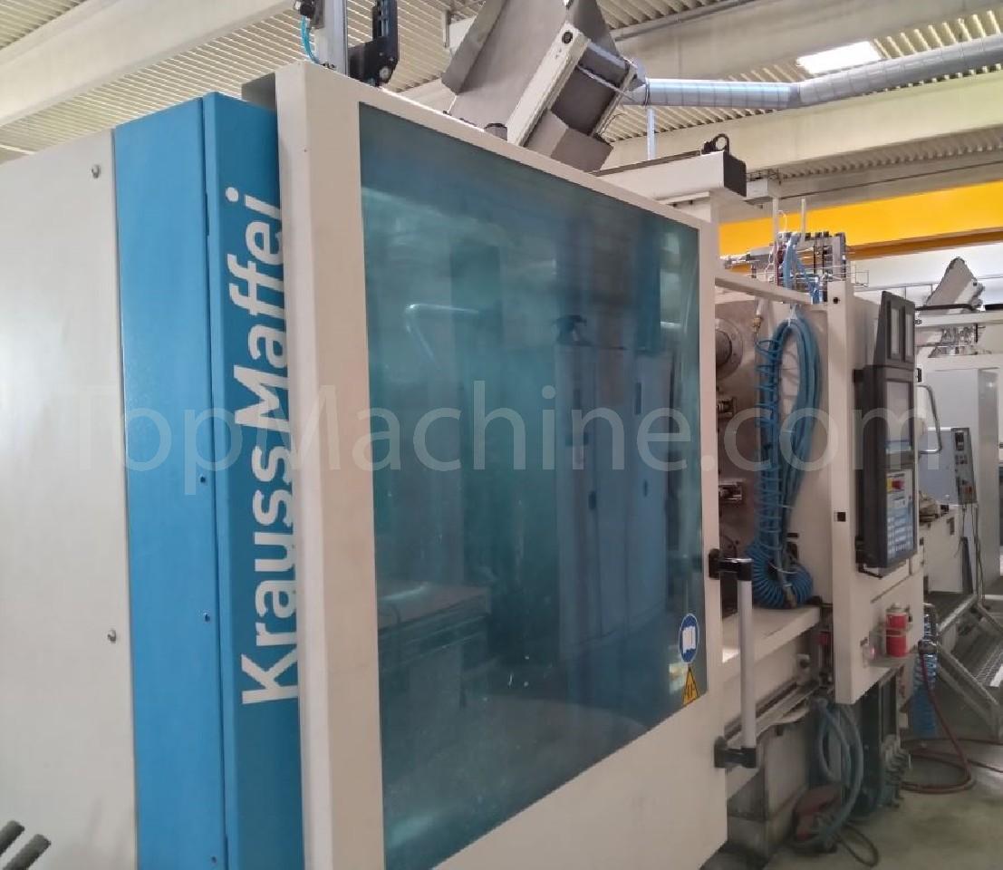 Used Krauss Maffei KM 200 CX Injection Moulding Clamping force up to 1000 T
