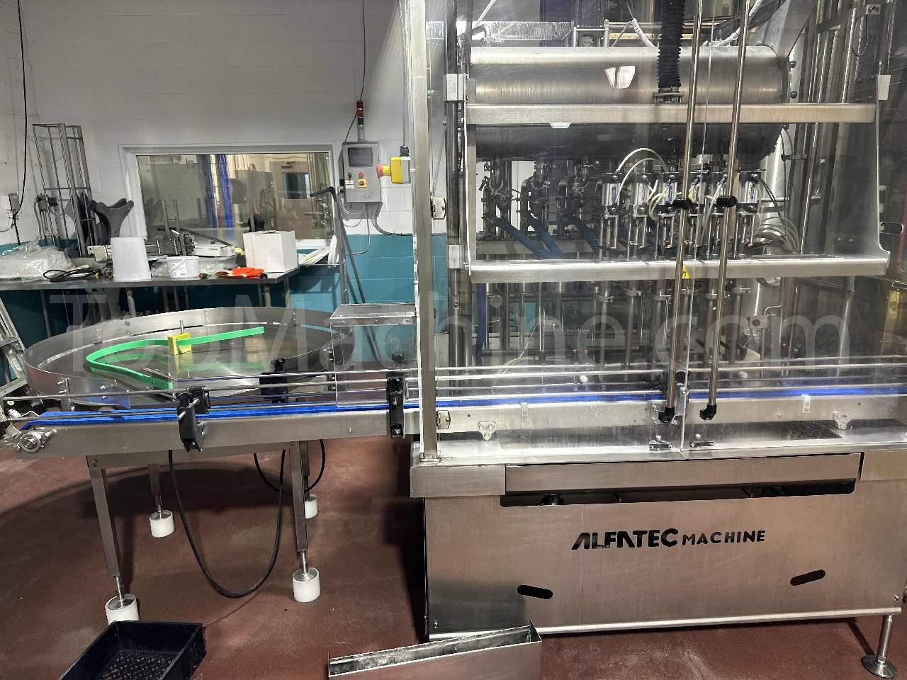 Used Alfatec Machine 6 head Bibite e Liquidi Riempitrice di non gassate