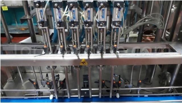 Used Alfatec Machine 6 head Beverages & Liquids Non-Carbonated filling