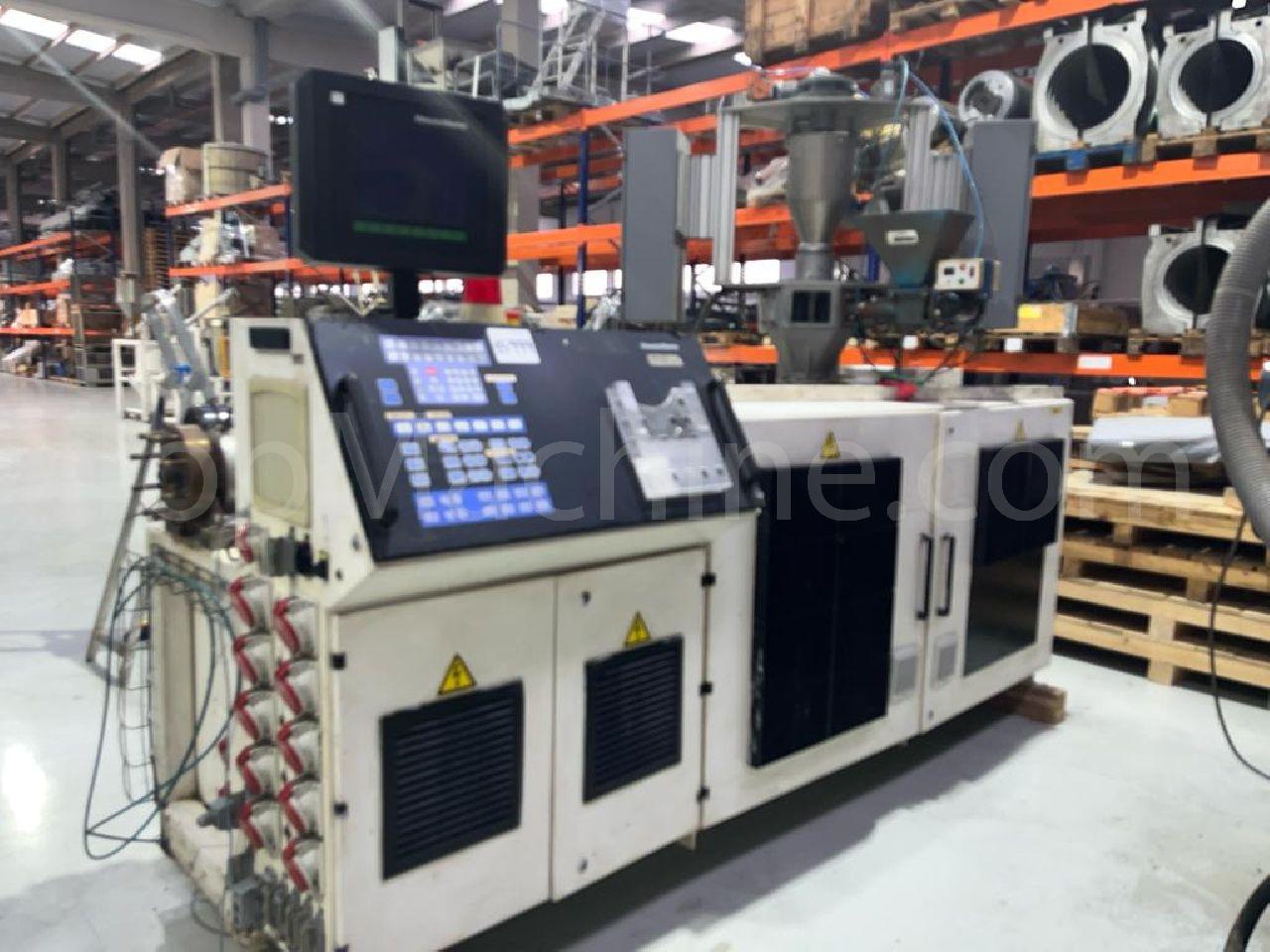 Used Krauss Maffei KME 1 75 Extrusion PE/PP extrudeuse