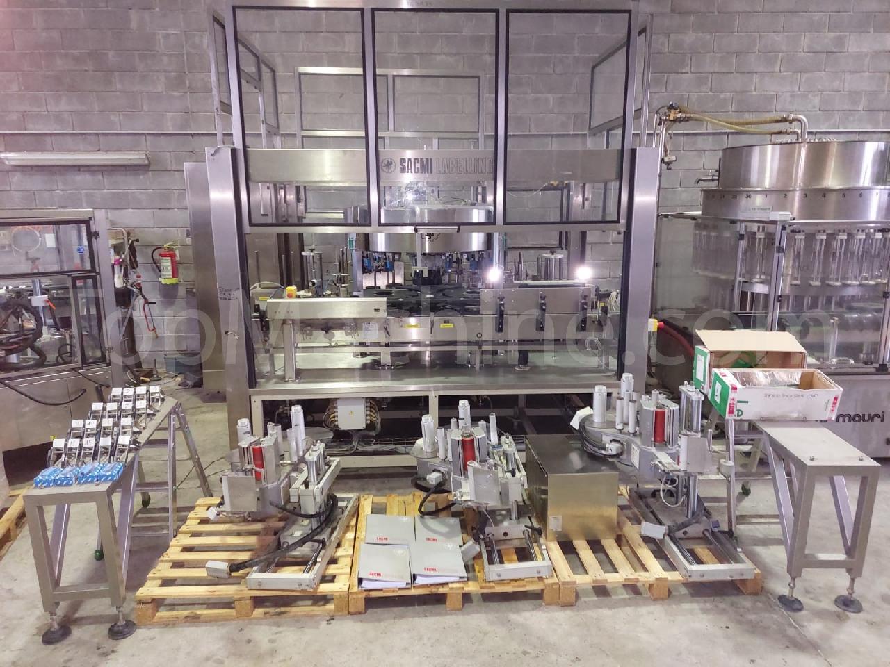 Used Sacmi RMF/RA 1320 Boissons & Liquides Etiqueteuse de bouteilles