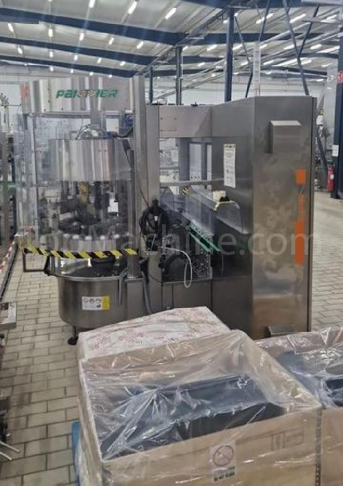 Used Newtec Leopard AD 720 F18 S1 E1 Bibite e Liquidi Etichettatrice di bottiglie