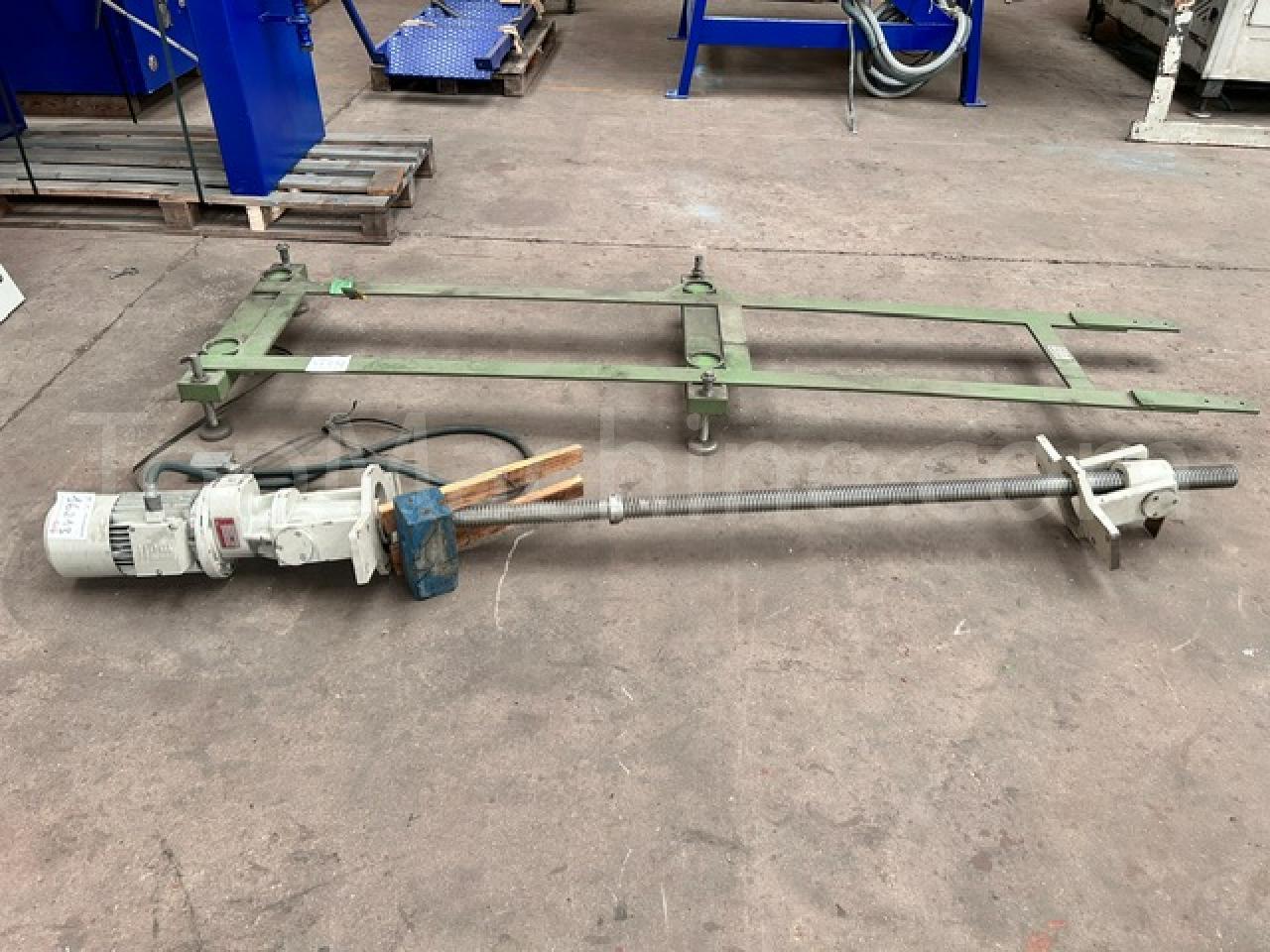 Used Cincinnati CMT 35 APC Extrusion Ligne pour profilés