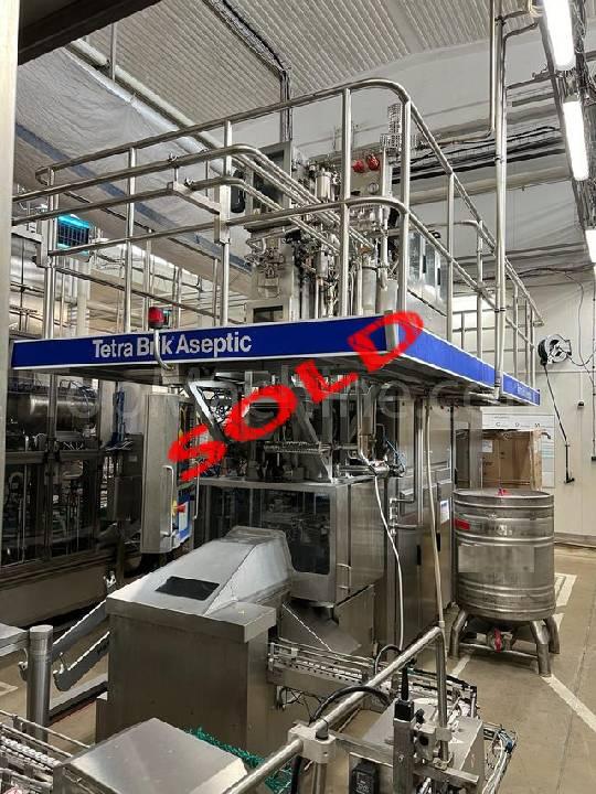 Used Tetra Pak TBA 19 200Slim  Llenado aséptico