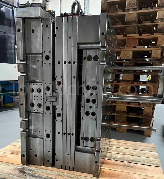 Used KTW Mold 1 DS  Fabricacion de Tapones