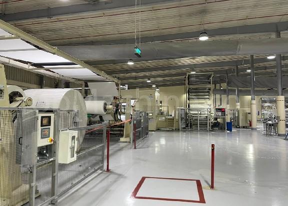 Used Bretting Elite Facial Tissue Interfolder  Fabrication papier, Lignes complètes