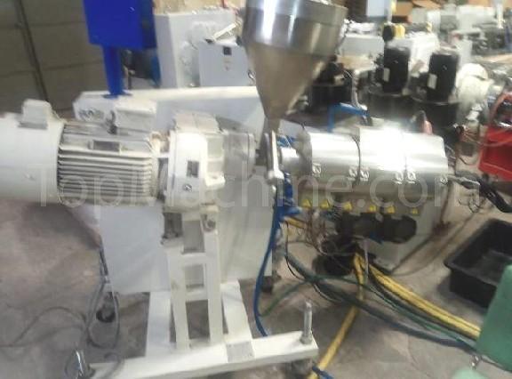 Used Battenfeld BCE 1-30-25 D Estrusore PVC