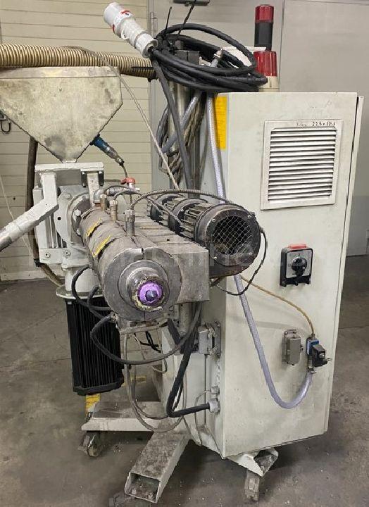 Used Krauss Maffei KME 1-30-25D  Estrusore PE/PP