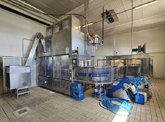 Used Procomac Fillstar SF PET MILK Riempitrice di non gassate